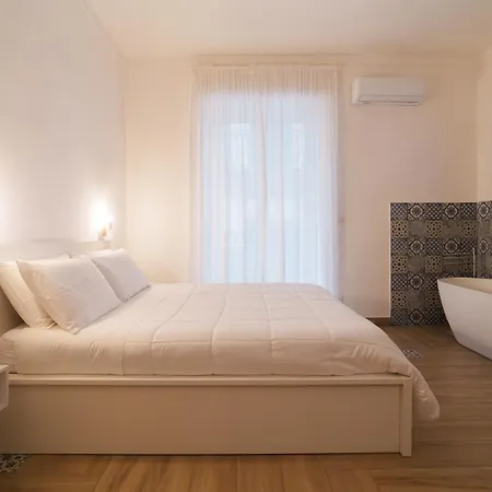 Casa Lu Naples